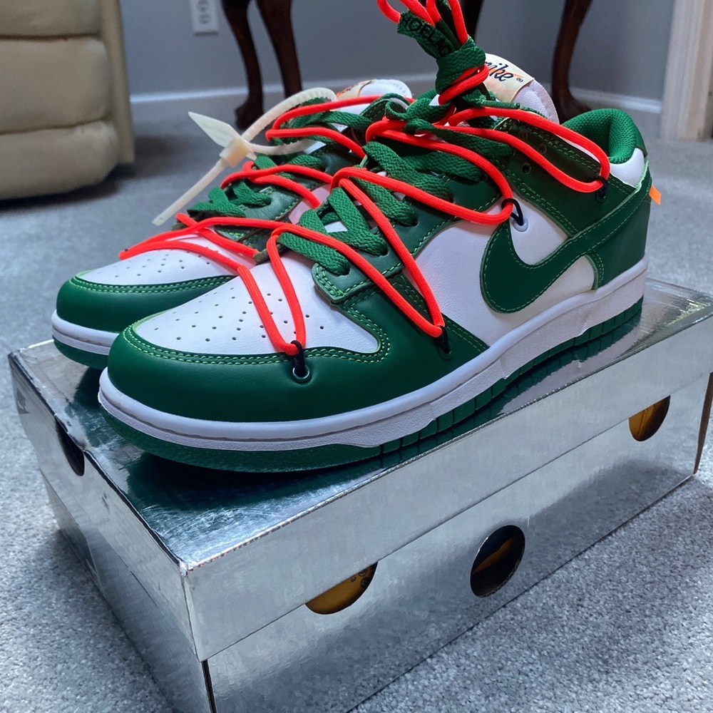 Off White Pine Green Dunks